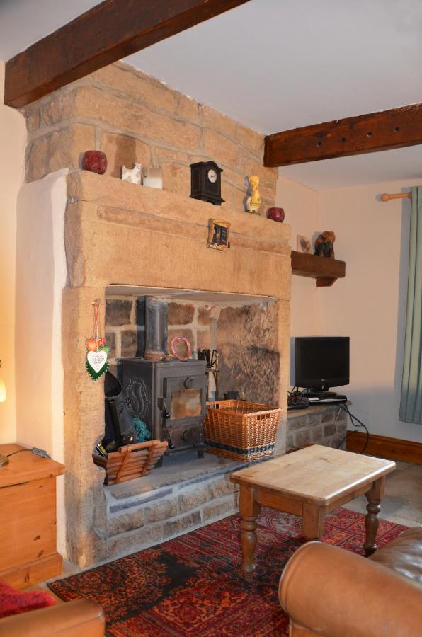 Charming Cottage 15 Mins From Hebden Bridge Exterior photo